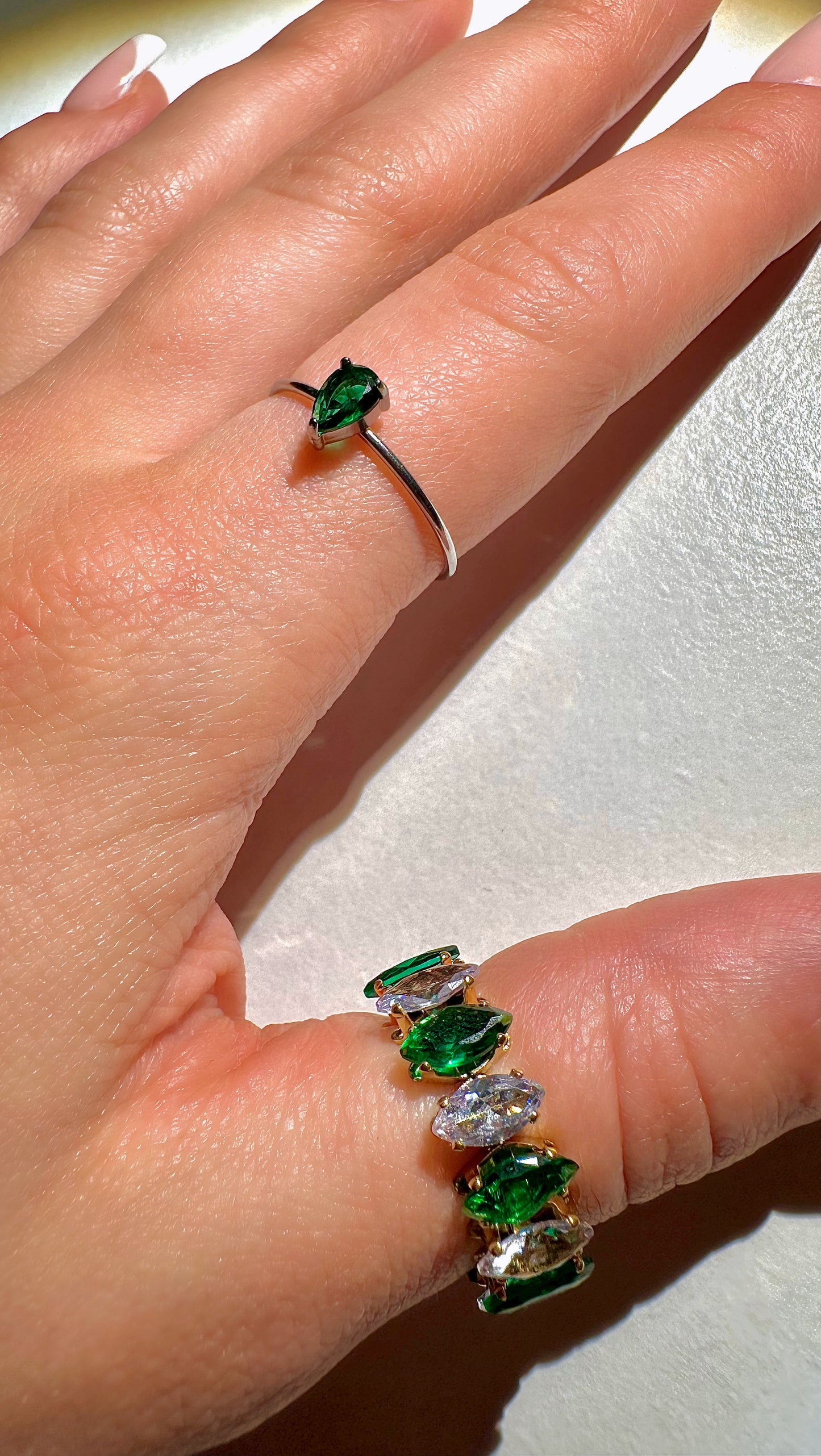 Emerald Spark Ring – Silver Grace